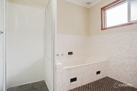 Property photo of 10 Burnham Close Thornton NSW 2322