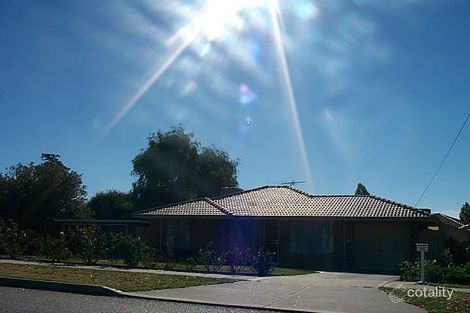 25 Wilfred Rd, Thornlie, WA 6108