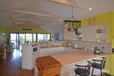Property photo of 19 Liamena Avenue San Remo NSW 2262