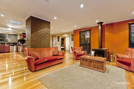 Property photo of 19 Toorac Drive Briar Hill VIC 3088