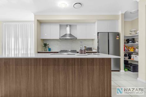 Property photo of 70 Glenroy Drive Claymore NSW 2559