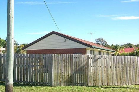 8 Meadow St, Caboolture, QLD 4510