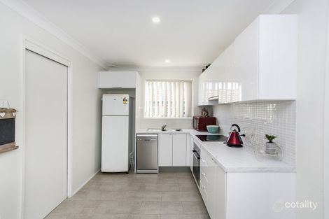 Property photo of 11 Kookaburra Parade Woodberry NSW 2322