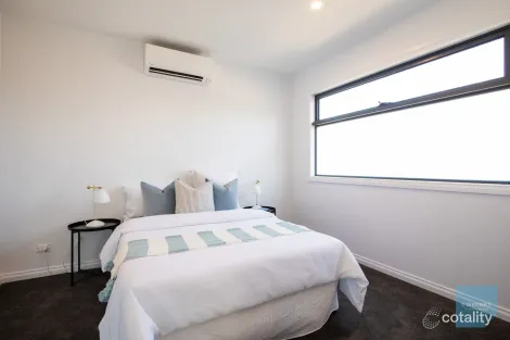 Property photo of 42 Calverton Road Kealba VIC 3021