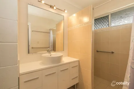 Property photo of 16 Payne Street Mount Louisa QLD 4814