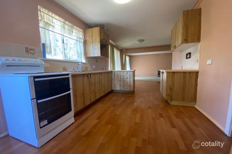Property photo of 24 Northstoke Way Orange NSW 2800