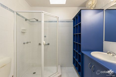 Property photo of 52 Hooker Boulevard Mermaid Waters QLD 4218