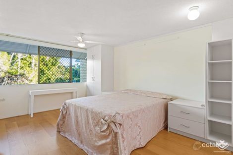 Property photo of 52 Hooker Boulevard Mermaid Waters QLD 4218