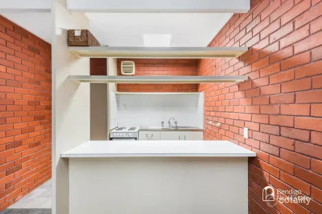 2/10 Drechsler St, Flora Hill, VIC 3550