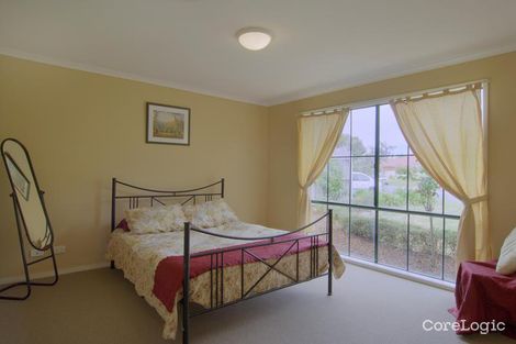 Property photo of 21 Sweet Wattle Place Somerville VIC 3912