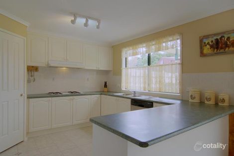 Property photo of 21 Sweet Wattle Place Somerville VIC 3912