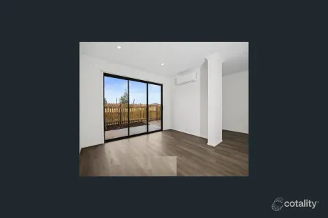 Property photo of 16 Bunch Walk Truganina VIC 3029