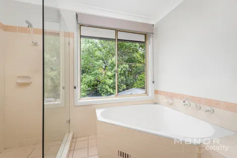 Property photo of 11 Hillgate Place Castle Hill NSW 2154