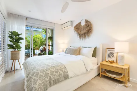 Property photo of 3/39 Alfred Street Mermaid Beach QLD 4218