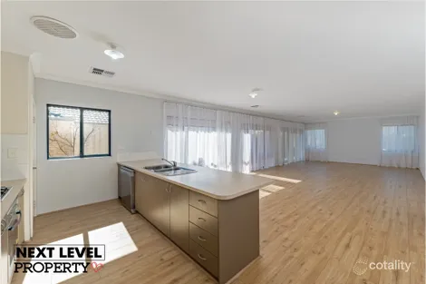 Property photo of 5 Baldwin Link Butler WA 6036