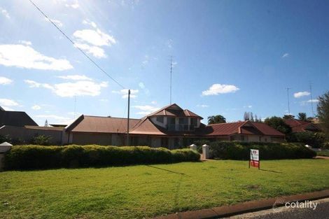 Property photo of 2 Francis Street Australind WA 6233