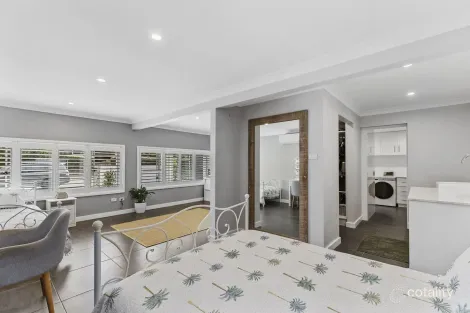 Property photo of 335 Lakedge Avenue Berkeley Vale NSW 2261