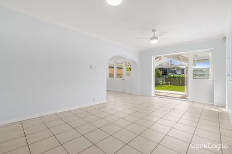 Property photo of 141 Cambridge Parade Manly QLD 4179