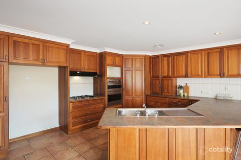 Property photo of 4 Nugent Close Jerrabomberra NSW 2619