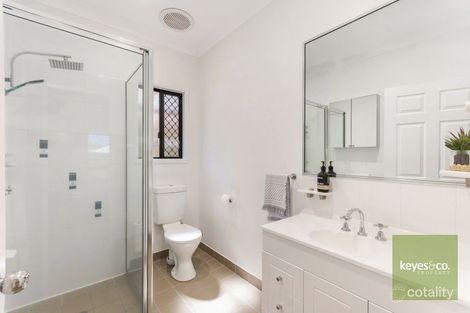 Property photo of 12 Fuji Court Mount Louisa QLD 4814