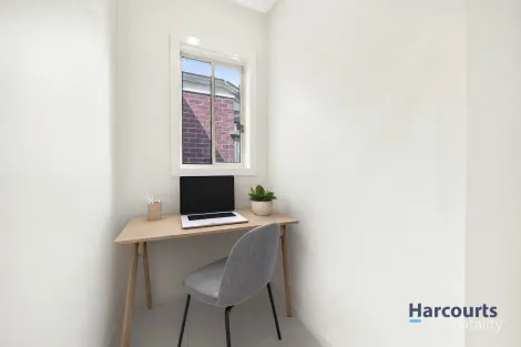 Property photo of 10 Bostock Drive Tarneit VIC 3029