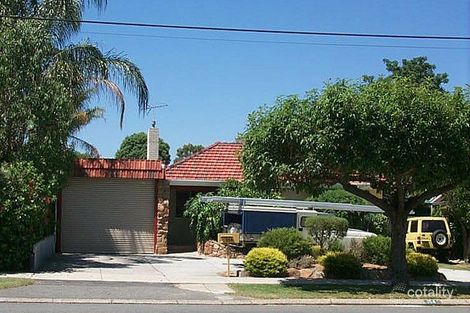 154 Ravenswood Dr, Nollamara, WA 6061