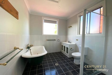 64 Great Western Hwy, Woodford, NSW 2778