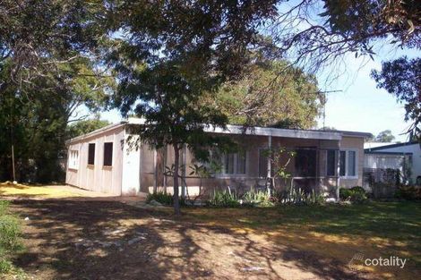 5 Silver Creek Rd, Guilderton, WA 6041