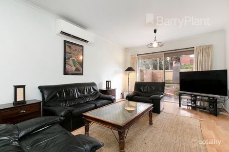 Property photo of 2/233 Hampton Street Hampton VIC 3188