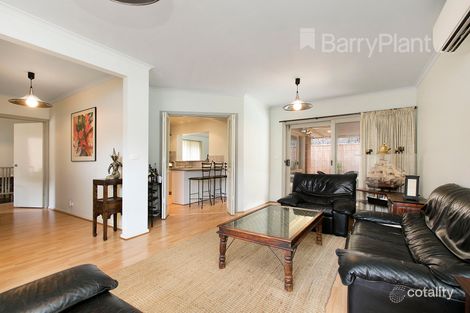 Property photo of 2/233 Hampton Street Hampton VIC 3188