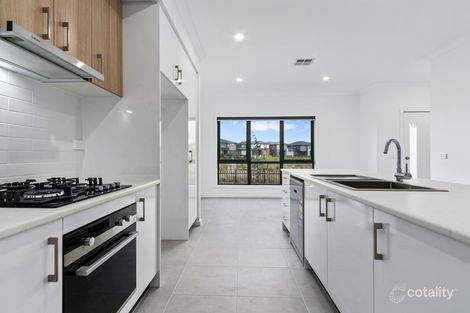 17 Delosperma Mews, Clyde, VIC 3978