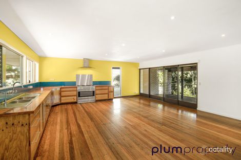 Property photo of 4 Chapel Hill Road Chapel Hill QLD 4069