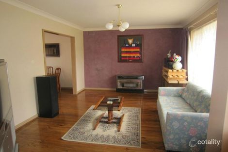 Property photo of 4 Plews Avenue Valley View SA 5093