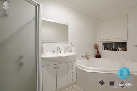 Property photo of 9 Mesa Place Canning Vale WA 6155