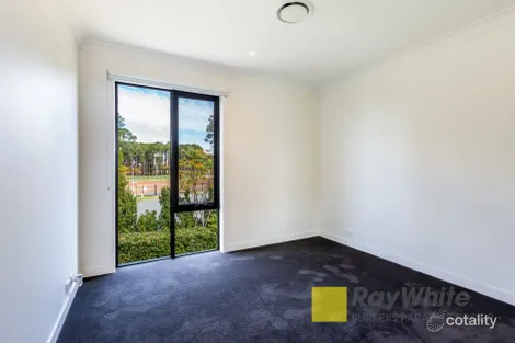 Property photo of 2336 Meliah Close Hope Island QLD 4212