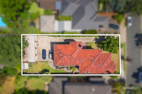 18 St Helens Rd, Hawthorn East, VIC 3123