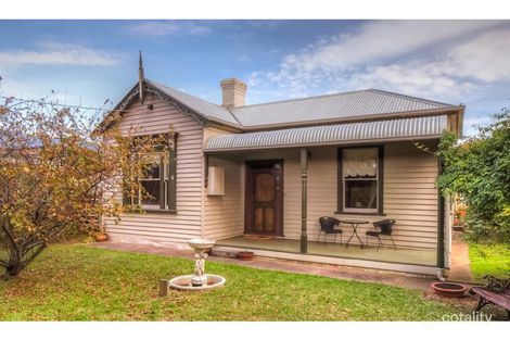 6 Sackville St, Port Fairy, VIC 3284