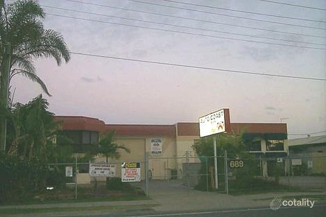 689 Pine Ridge Rd, Biggera Waters, QLD 4216