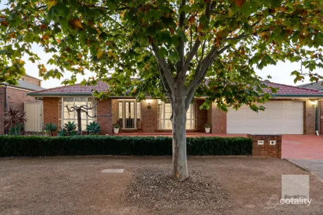 23 Brusell Cl, Taylors Lakes, VIC 3038