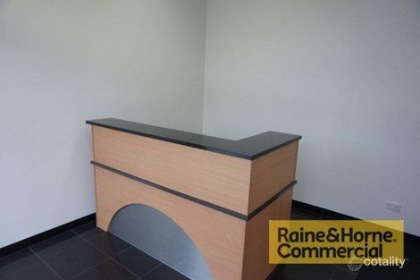 3/2-4 Booran Dr, Woodridge, QLD 4114