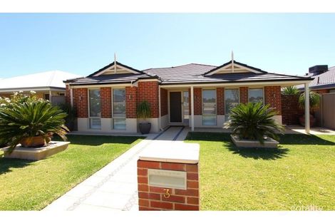 3 Grandis Bend, Southern River, WA 6110