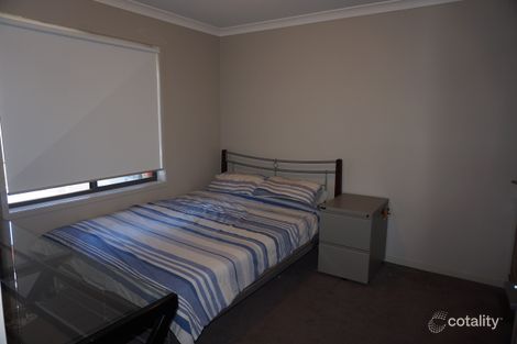 Property photo of 21 Jupiter Crescent Cranbourne West VIC 3977
