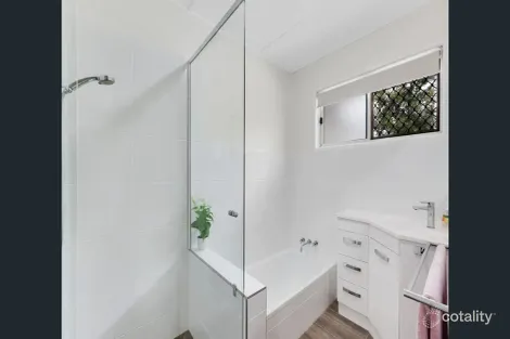 Property photo of 87 Muirlea Street Oxley QLD 4075