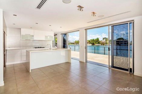 Property photo of 4 Southern Cross Drive Surfers Paradise QLD 4217