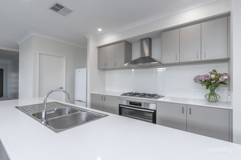 Property photo of 6 Bronzite Road Treeby WA 6164