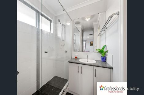 Property photo of 9 Lanciano Way Piara Waters WA 6112