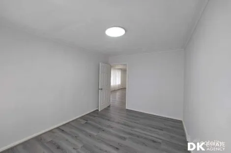 Property photo of 35 Cooke Avenue Sunshine North VIC 3020