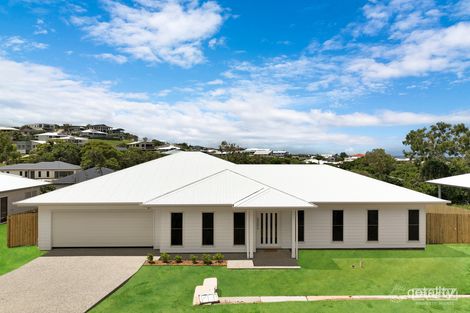 29 Roberts Rd, Pacific Heights, QLD 4703