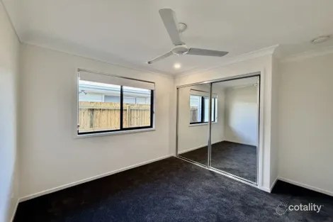 Property photo of 16 Howe Circuit Logan Reserve QLD 4133