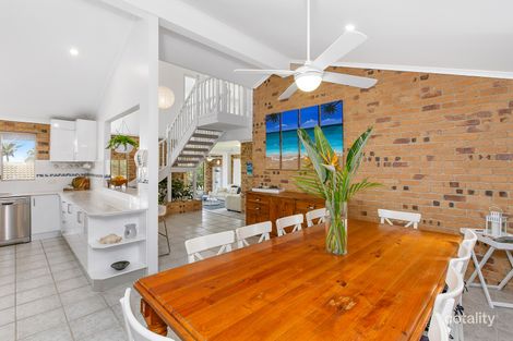 Property photo of 16 Peppermint Place Banora Point NSW 2486